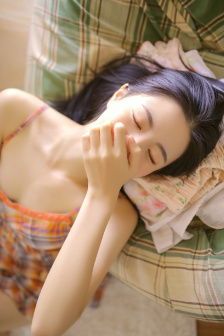 一屋暗灯